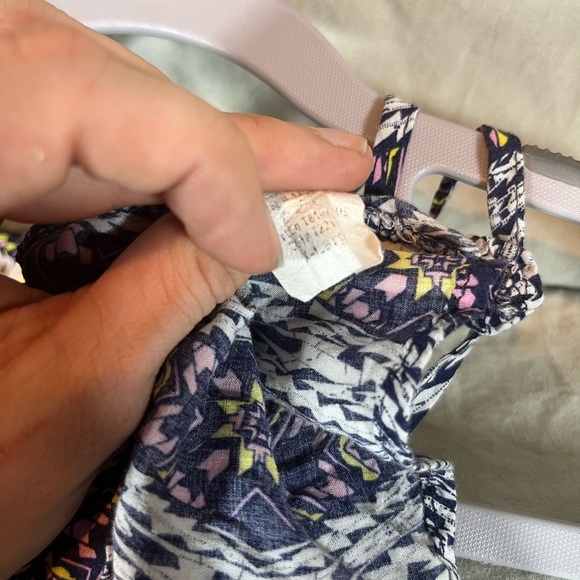 Pixley Geometric Patterned Top in Blue and Yellow - Picture 5 of 5